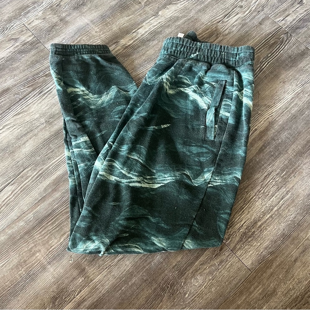 Fabletics Green Joggers Medium
